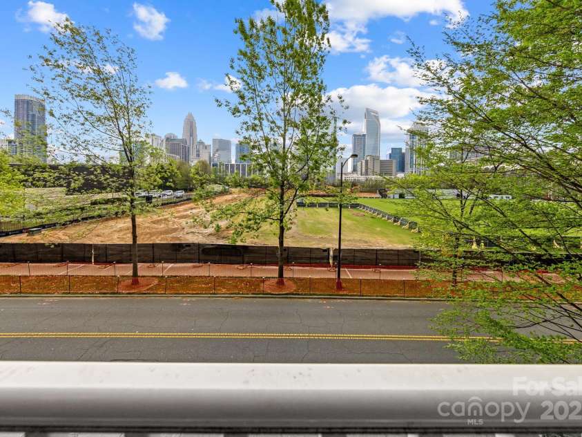 306 Cedar Street, Charlotte, NC 28202.  MLS# CAR4240270, YatesRealty ID 8099. 