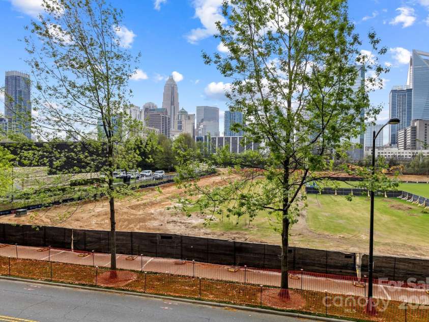 306 Cedar Street, Charlotte, NC 28202.  MLS# CAR4240270, YatesRealty ID 8099. 