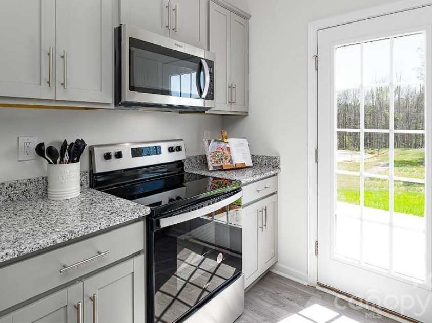 3273 Ora Smith Road, Lincolnton, NC 28092.  MLS# CAR4402405, YatesRealty ID 8099. 