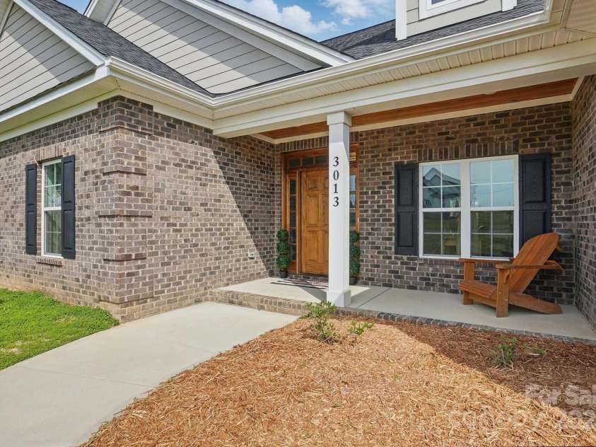 3013 Isle Lane, Monroe, NC 28110.  MLS# CAR4307338, YatesRealty ID 8101. 