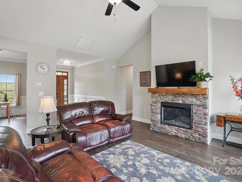 3013 Isle Lane, Monroe, NC 28110.  MLS# CAR4307338, YatesRealty ID 8101. 