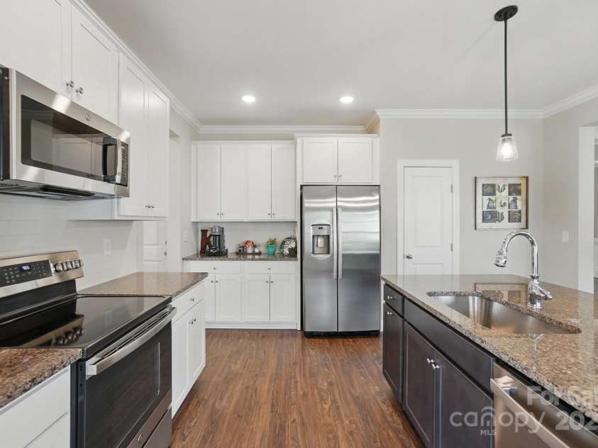 3013 Isle Lane, Monroe, NC 28110.  MLS# CAR4307338, YatesRealty ID 8101. 