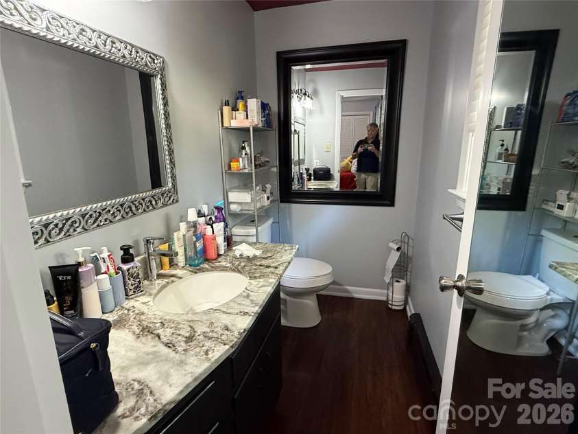 3309 40th Avenue Place, Hickory, NC 28601.  MLS# CAR4364817, YatesRealty ID 8102. 