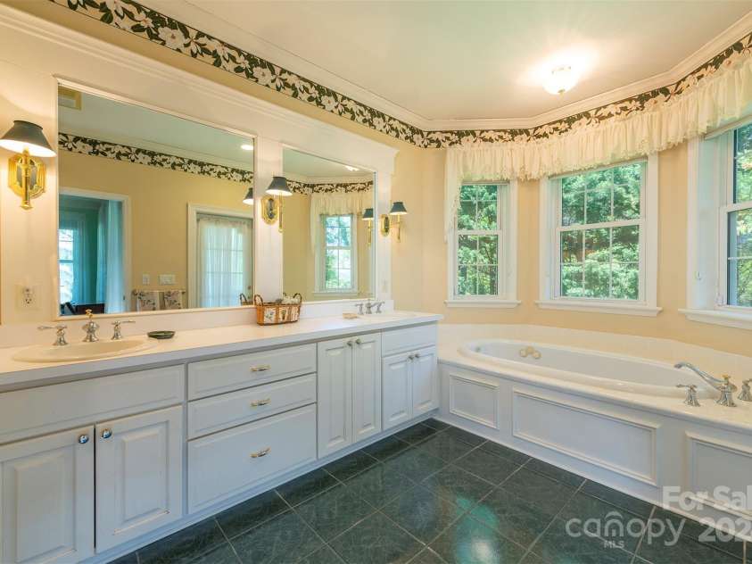 700 Cool August Heights, Waynesville, NC 28785.  MLS# CAR4135442, YatesRealty ID 8102. 