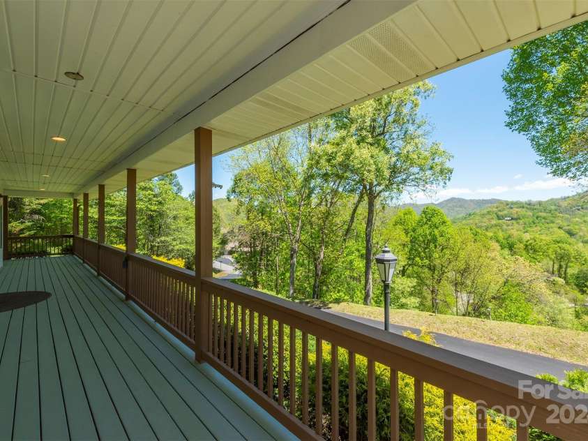 700 Cool August Heights, Waynesville, NC 28785.  MLS# CAR4135442, YatesRealty ID 8102. 