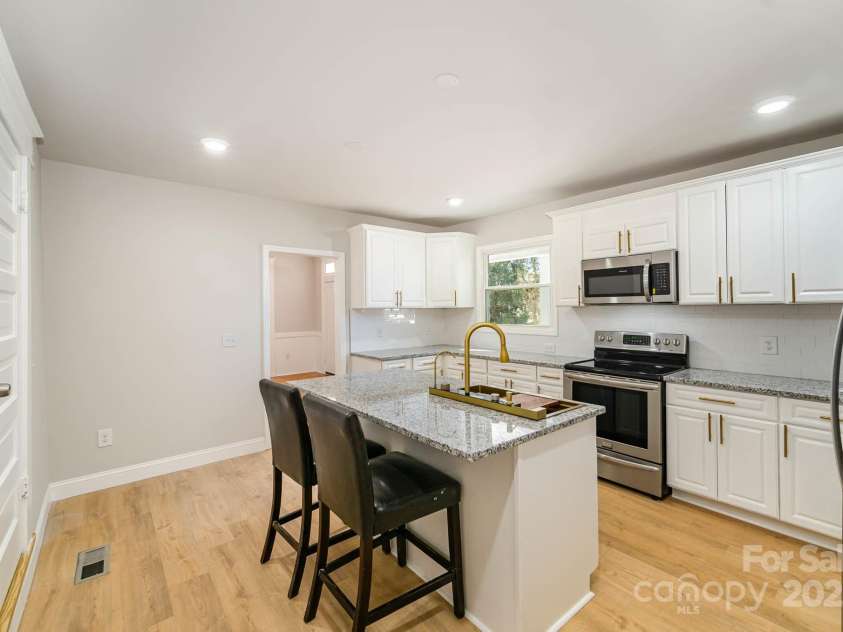 116 Rose Terrace, Wadesboro, NC 28170.  MLS# CAR4221800, YatesRealty ID 8103. 