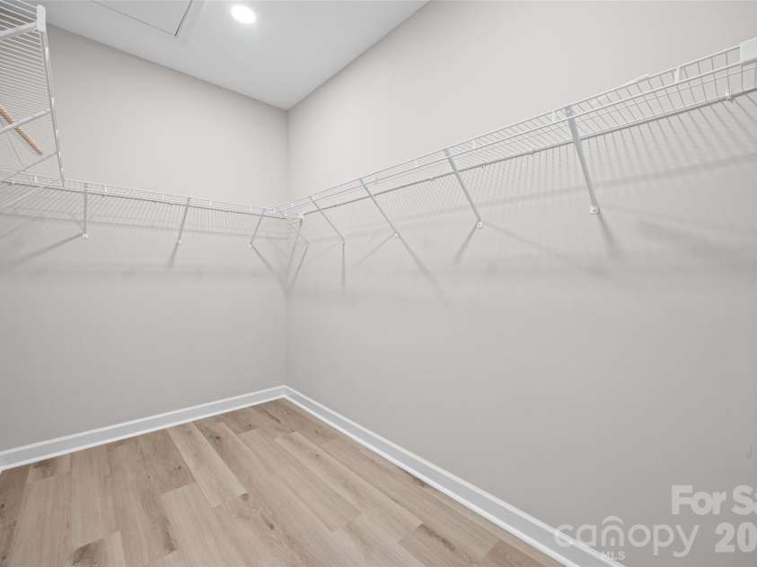 343 Oak Street, York, SC 29745.  MLS# CAR4364078, YatesRealty ID 8103. Primary Closet