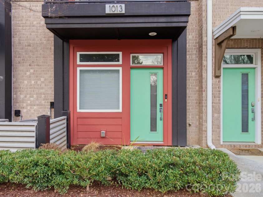 1013 36th Street, Charlotte, NC 28205.  MLS# CAR4363833, YatesRealty ID 8104. 