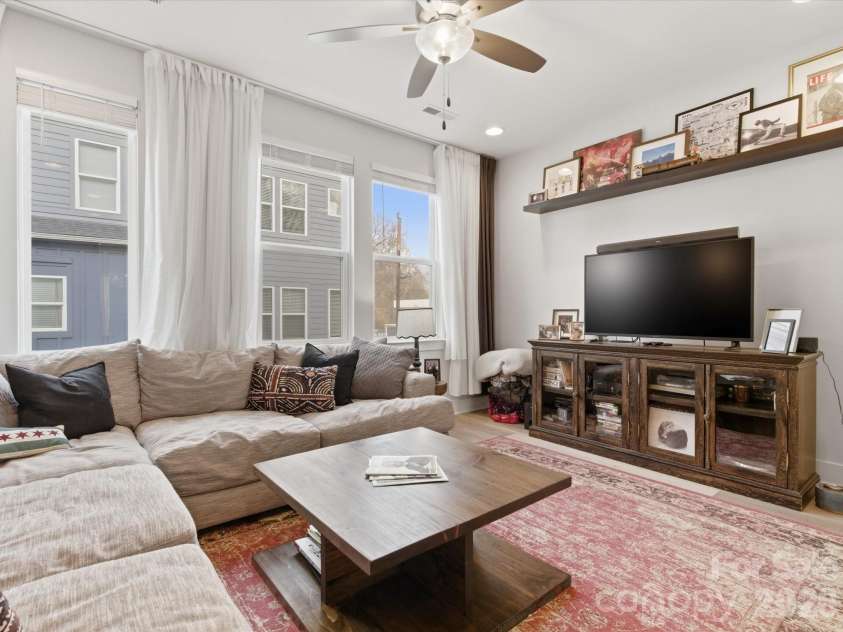 1013 36th Street, Charlotte, NC 28205.  MLS# CAR4363833, YatesRealty ID 8104. 