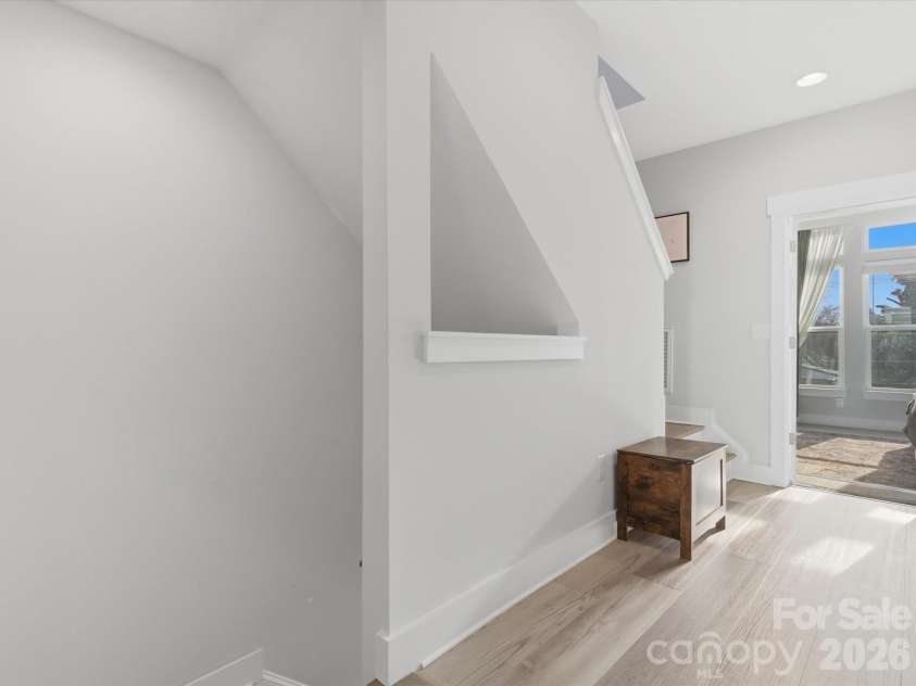 1013 36th Street, Charlotte, NC 28205.  MLS# CAR4363833, YatesRealty ID 8104. 