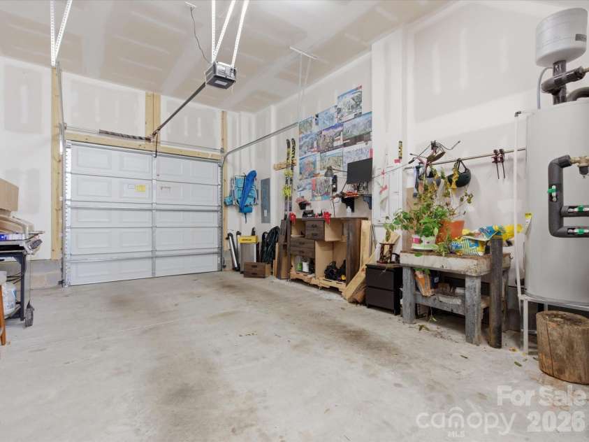 1013 36th Street, Charlotte, NC 28205.  MLS# CAR4363833, YatesRealty ID 8104. 