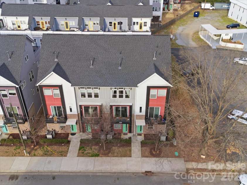 1013 36th Street, Charlotte, NC 28205.  MLS# CAR4363833, YatesRealty ID 8104. 