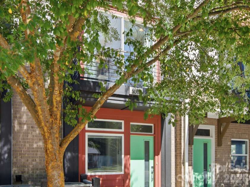 1013 36th Street, Charlotte, NC 28205.  MLS# CAR4363833, YatesRealty ID 8104. 