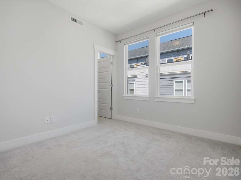 1013 36th Street, Charlotte, NC 28205.  MLS# CAR4363833, YatesRealty ID 8104. 