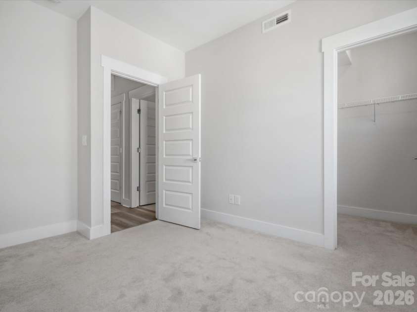 1013 36th Street, Charlotte, NC 28205.  MLS# CAR4363833, YatesRealty ID 8104. 