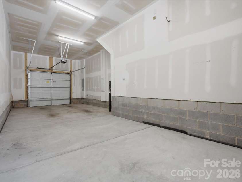 1013 36th Street, Charlotte, NC 28205.  MLS# CAR4363833, YatesRealty ID 8104. 