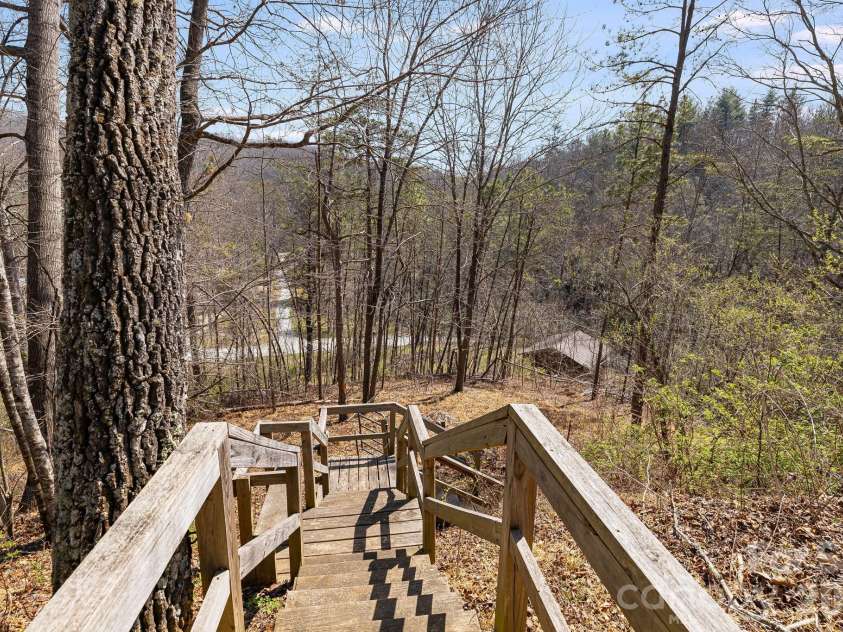 403 Youngs Gap Road, Fletcher, NC 28732.  MLS# CAR4363719, YatesRealty ID 8105. 