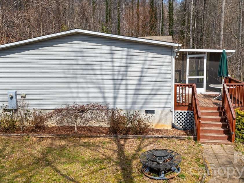 403 Youngs Gap Road, Fletcher, NC 28732.  MLS# CAR4363719, YatesRealty ID 8105. 