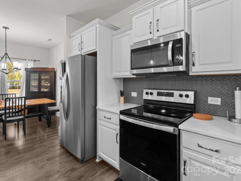 1109 Freeman View Drive, Albemarle, NC 28001.  MLS# CAR4190594, YatesRealty ID 8106. 