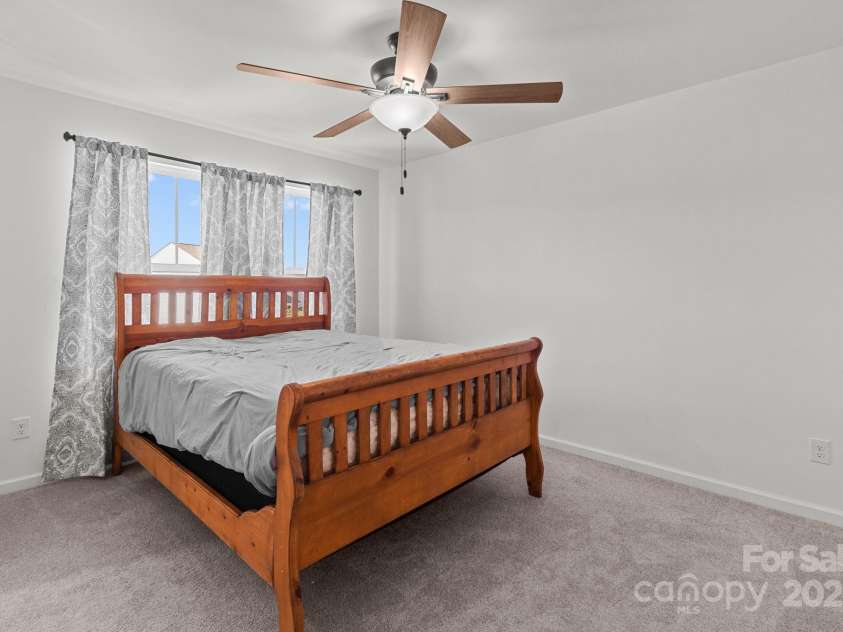 1109 Freeman View Drive, Albemarle, NC 28001.  MLS# CAR4190594, YatesRealty ID 8106. 