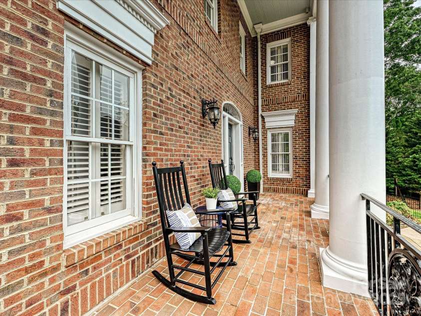 8623 Tullamore Park Circle, Charlotte, NC 28226.  MLS# CAR4242988, YatesRealty ID 8107. 