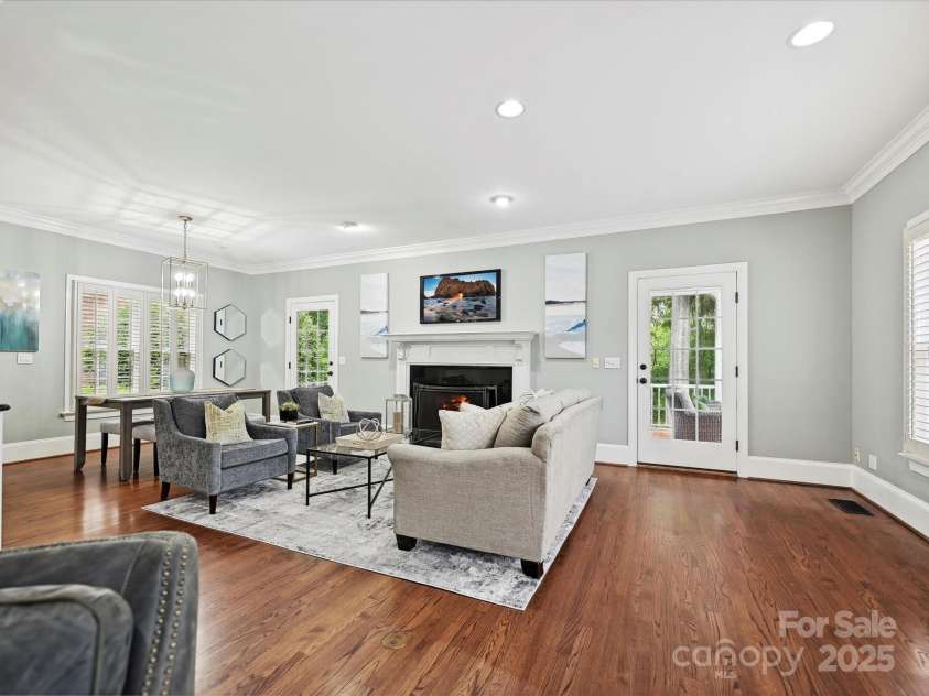 8623 Tullamore Park Circle, Charlotte, NC 28226.  MLS# CAR4242988, YatesRealty ID 8107. 