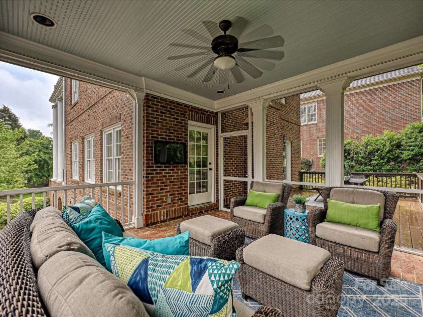 8623 Tullamore Park Circle, Charlotte, NC 28226.  MLS# CAR4242988, YatesRealty ID 8107. 