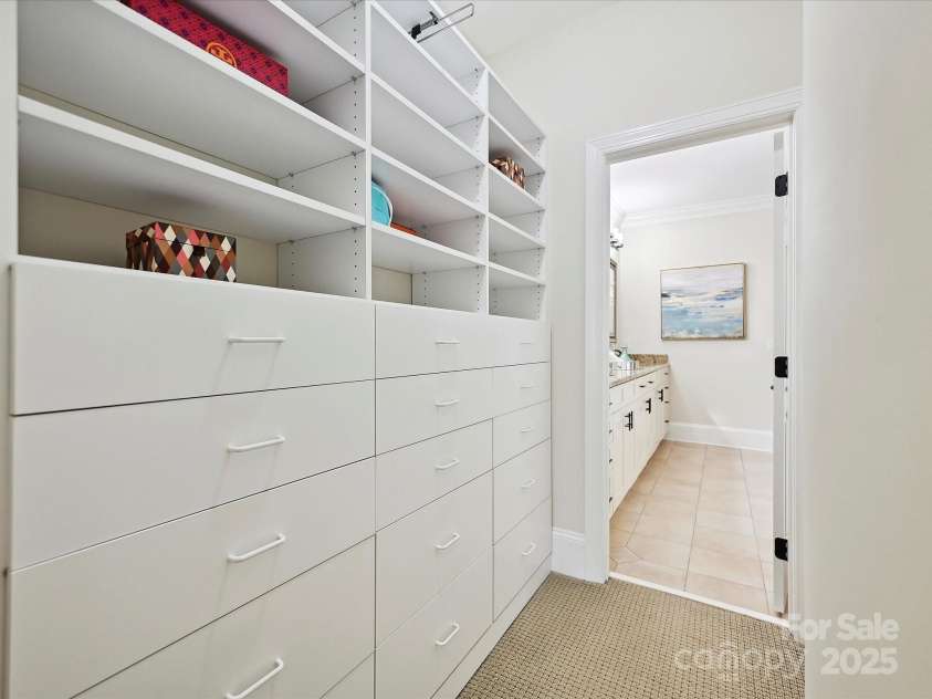 8623 Tullamore Park Circle, Charlotte, NC 28226.  MLS# CAR4242988, YatesRealty ID 8107. 