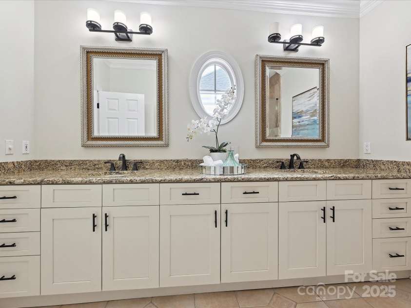 8623 Tullamore Park Circle, Charlotte, NC 28226.  MLS# CAR4242988, YatesRealty ID 8107. 