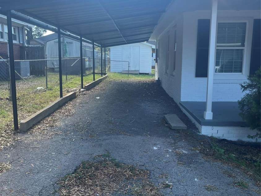 560 2nd Street, Chester, SC 29706.  MLS# CAR4193379, YatesRealty ID 8109. 