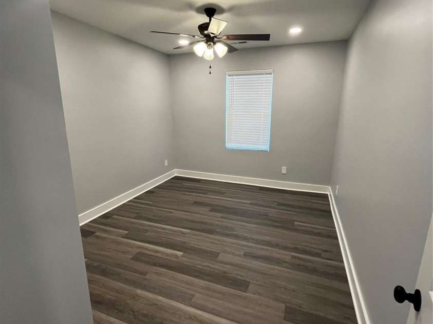 560 2nd Street, Chester, SC 29706.  MLS# CAR4193379, YatesRealty ID 8109. 