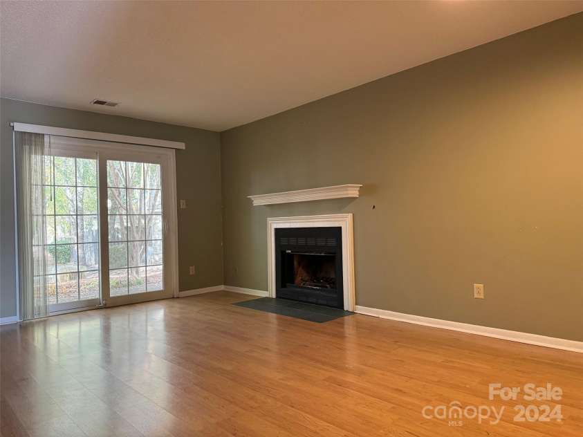 6116 Heath Ridge Court, Charlotte, NC 28210.  MLS# CAR4187247, YatesRealty ID 811. 