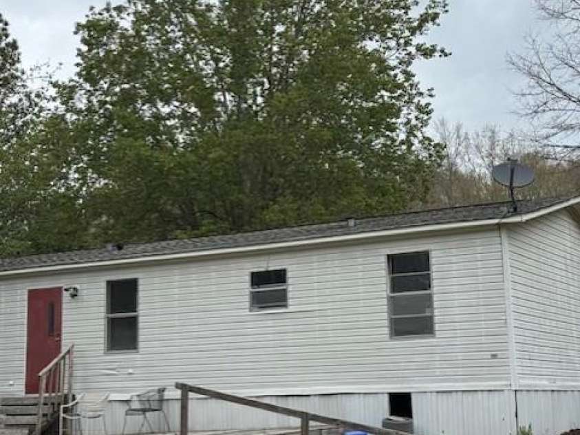 1216 Raxter Road, Edgemoor, SC 29712.  MLS# CAR4363685, YatesRealty ID 8110. 