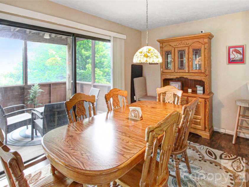 121 Toxaway Views Drive, Lake Toxaway, NC 28747.  MLS# CAR4414646, YatesRealty ID 8111. 