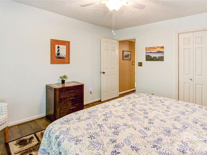 121 Toxaway Views Drive, Lake Toxaway, NC 28747.  MLS# CAR4414646, YatesRealty ID 8111. 