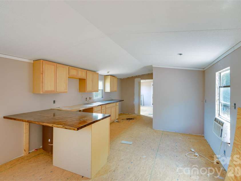 143 Forest View Lane, Mooresboro, NC 28114.  MLS# CAR4362577, YatesRealty ID 8112. 