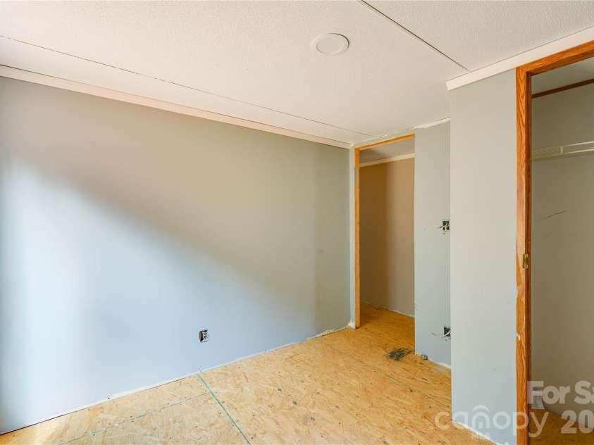 143 Forest View Lane, Mooresboro, NC 28114.  MLS# CAR4362577, YatesRealty ID 8112. 