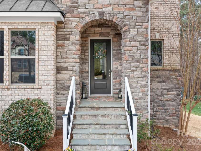 147 Belfry Loop, Mooresville, NC 28117.  MLS# CAR4232768, YatesRealty ID 8113. 