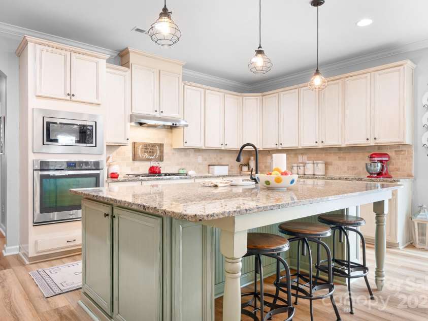 147 Belfry Loop, Mooresville, NC 28117.  MLS# CAR4232768, YatesRealty ID 8113. 