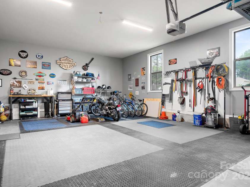 147 Belfry Loop, Mooresville, NC 28117.  MLS# CAR4232768, YatesRealty ID 8113. 