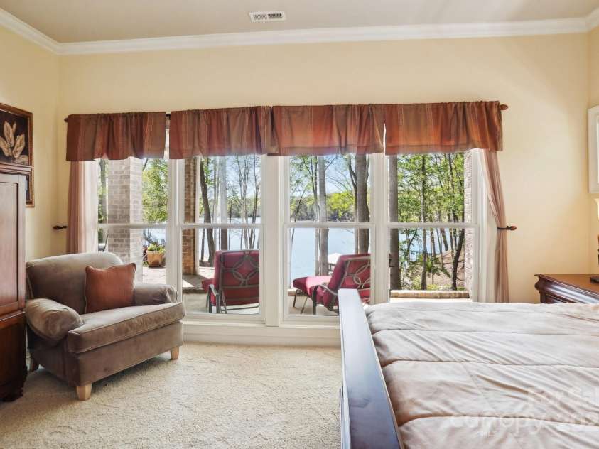 167 Maple View Drive, Troutman, NC 28166.  MLS# CAR4239127, YatesRealty ID 8115. 