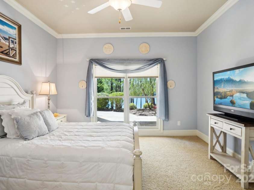 167 Maple View Drive, Troutman, NC 28166.  MLS# CAR4239127, YatesRealty ID 8115. 