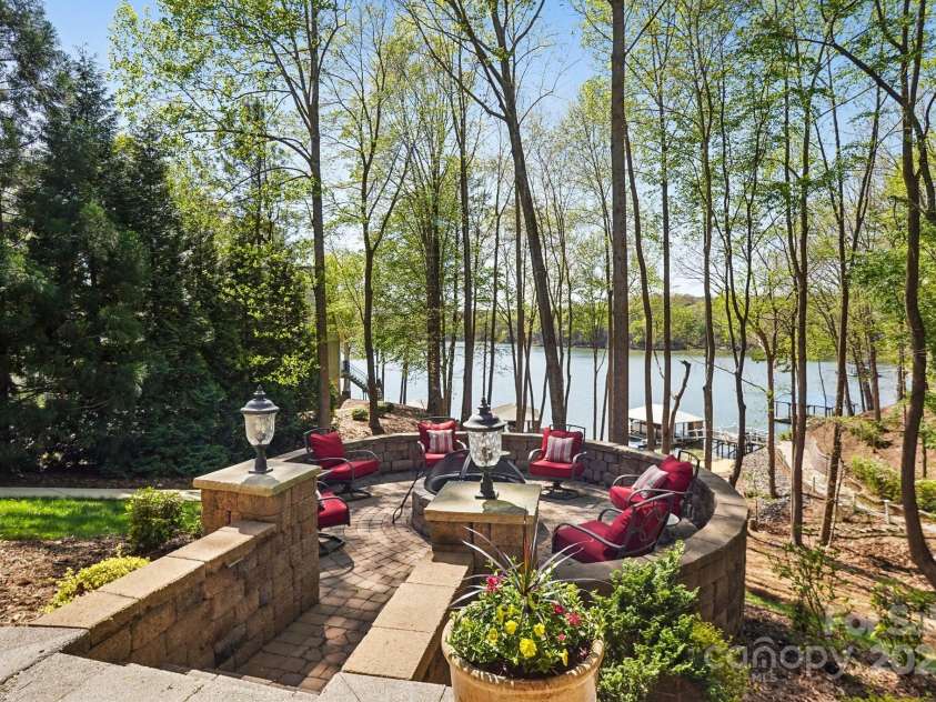 167 Maple View Drive, Troutman, NC 28166.  MLS# CAR4239127, YatesRealty ID 8115. 