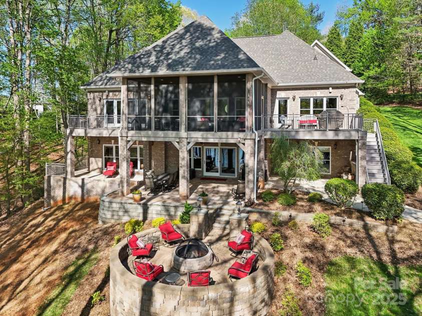 167 Maple View Drive, Troutman, NC 28166.  MLS# CAR4239127, YatesRealty ID 8115. 