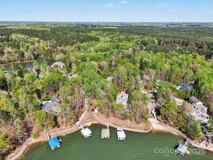 167 Maple View Drive, Troutman, NC 28166.  MLS# CAR4239127, YatesRealty ID 8115. 
