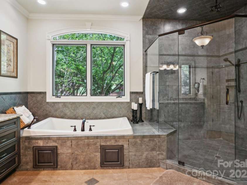 167 Maple View Drive, Troutman, NC 28166.  MLS# CAR4239127, YatesRealty ID 8115. 