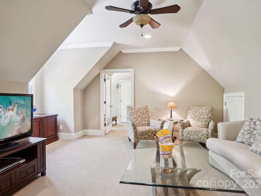 167 Maple View Drive, Troutman, NC 28166.  MLS# CAR4239127, YatesRealty ID 8115. 