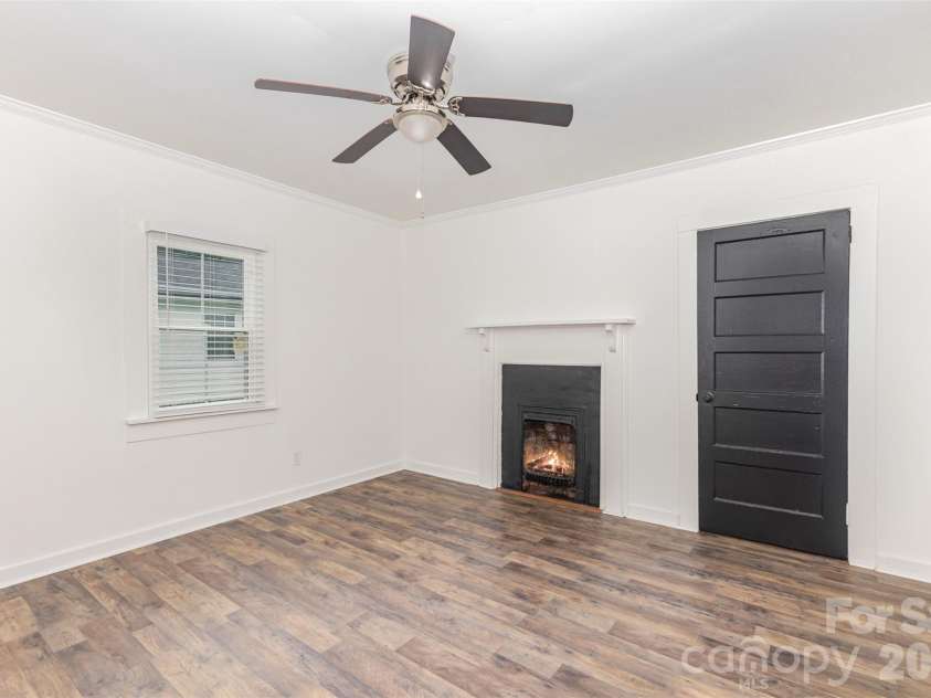 664 Simpson Street, Rock Hill, SC 29730.  MLS# CAR4364805, YatesRealty ID 8116. 