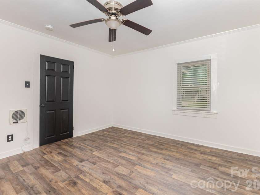 664 Simpson Street, Rock Hill, SC 29730.  MLS# CAR4364805, YatesRealty ID 8116. 