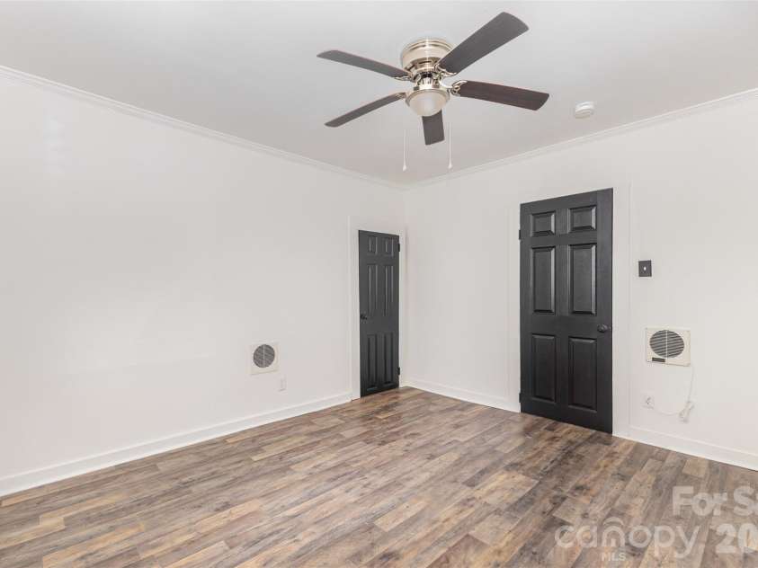 664 Simpson Street, Rock Hill, SC 29730.  MLS# CAR4364805, YatesRealty ID 8116. 